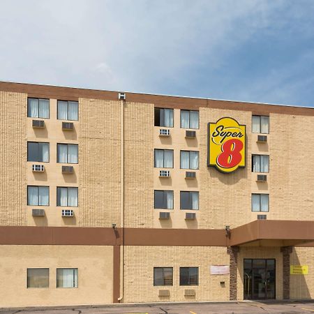 Super 8 By Wyndham Colo. Sprs. Garden Of The Gods Hotel Colorado Springs Exterior photo